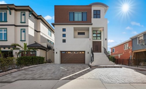 House in Fort Myers Beach, Florida, United States 1