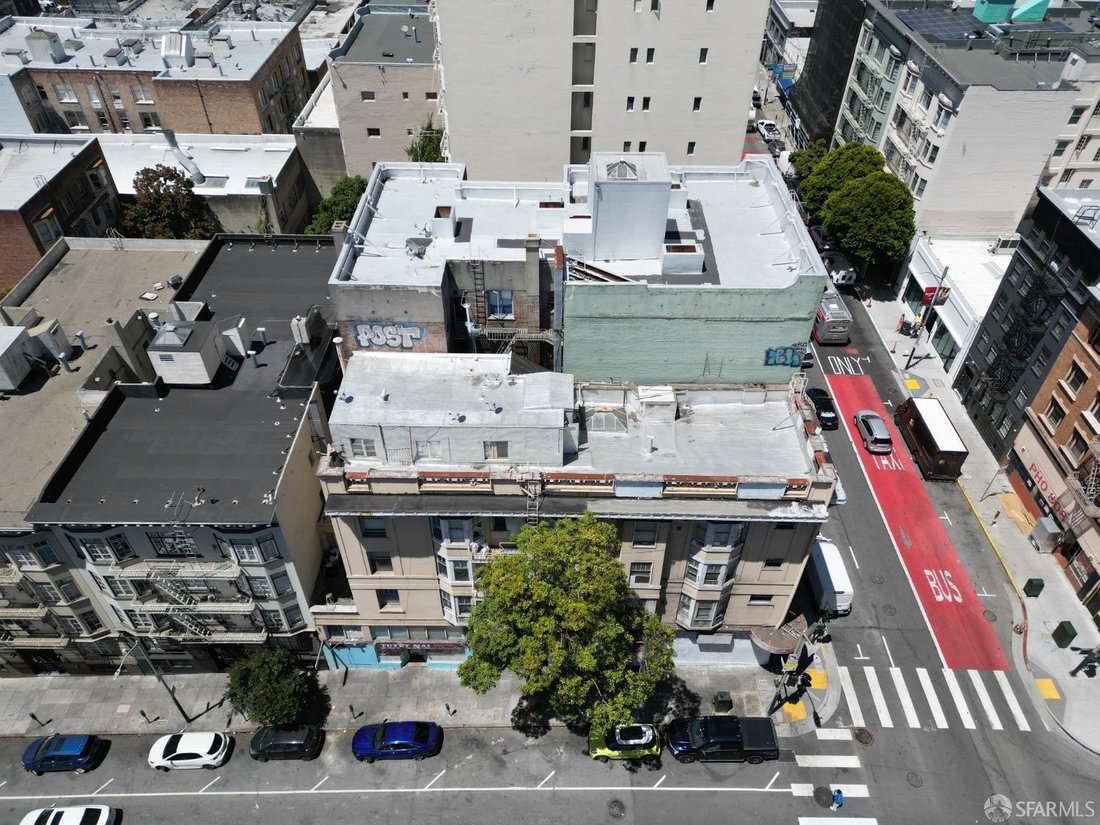 San Francisco, California, United States 3 - 16232541