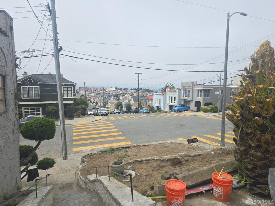 House in San Francisco, California, United States 2 - 16232711