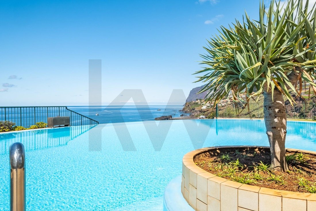 Apartment in Sao Martinho, Madeira, Portugal 1 - 16235506