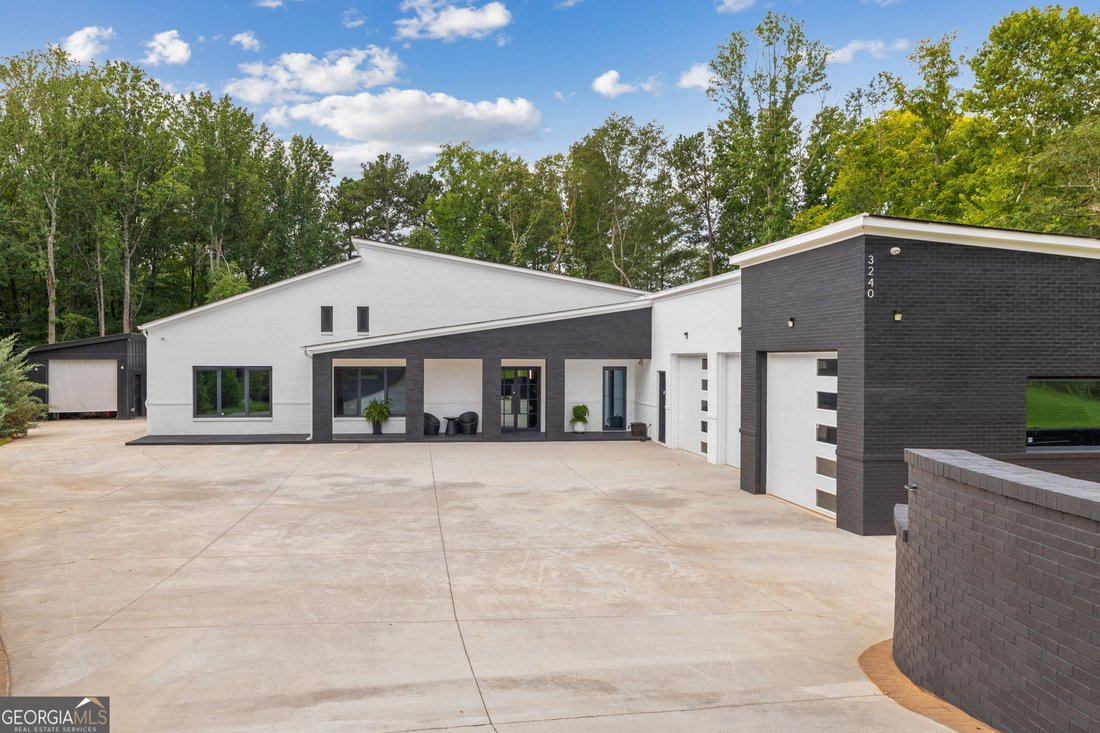 House in Suwanee, Georgia, United States 4 - 16243040