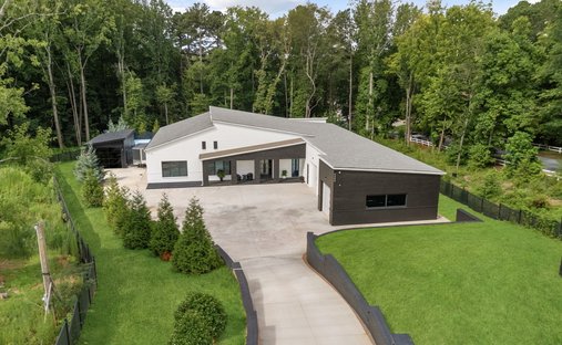 House in Suwanee, Georgia, United States 1