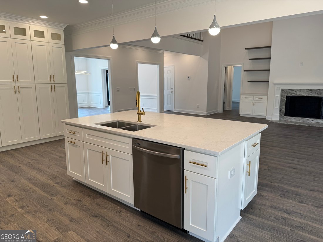 House in Johns Creek, Georgia, United States 5 - 16236909
