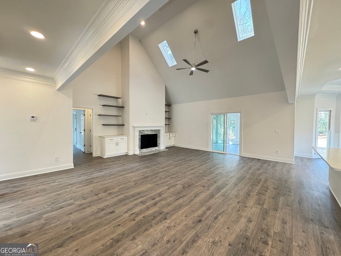 House in Johns Creek, Georgia, United States 2 - 16236909