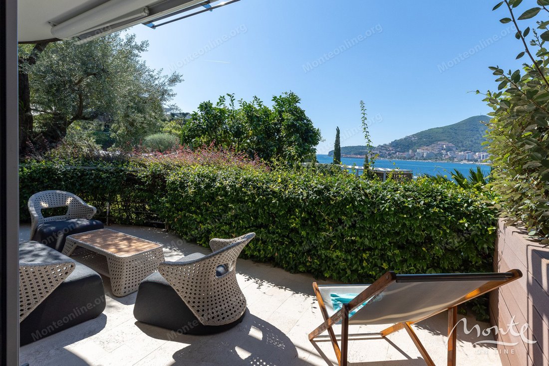 Apartment in Budva, Budva Municipality, Montenegro 1 - 16242648