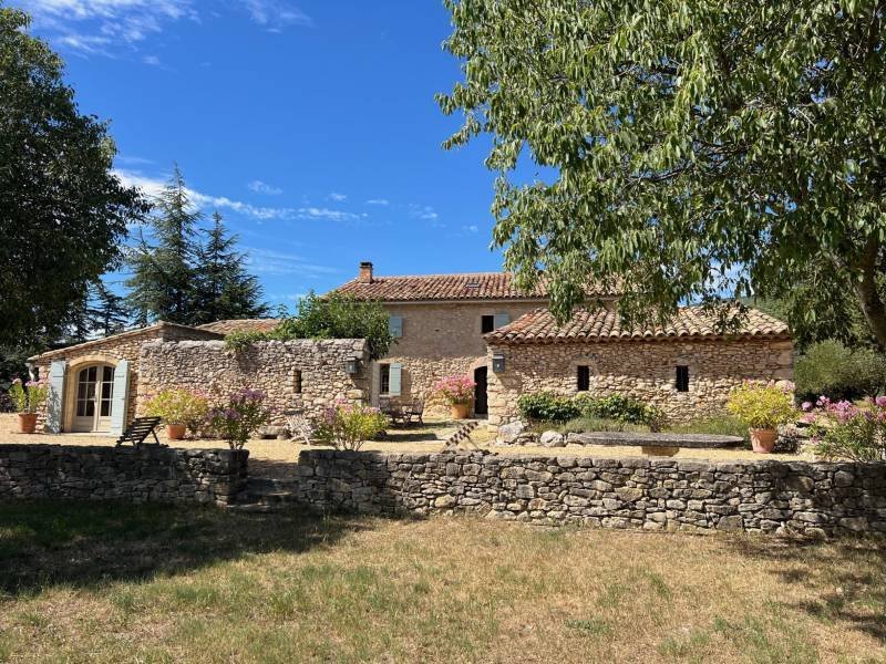 House in Saint-Saturnin-lès-Apt, Provence-Alpes-Côte d'Azur, France 1 - 16246776