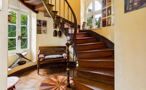 Tournon Saint Pierre Castle