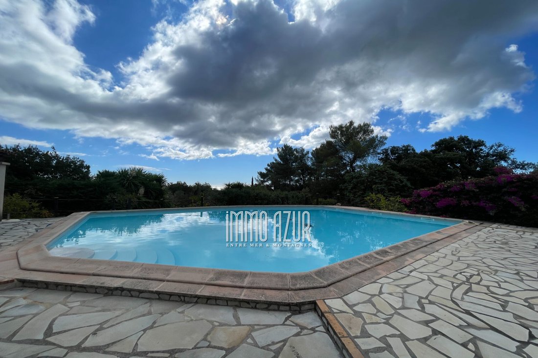 Villa in Tourrettes-sur-Loup, Provence-Alpes-Côte d'Azur, France 3 - 16123953