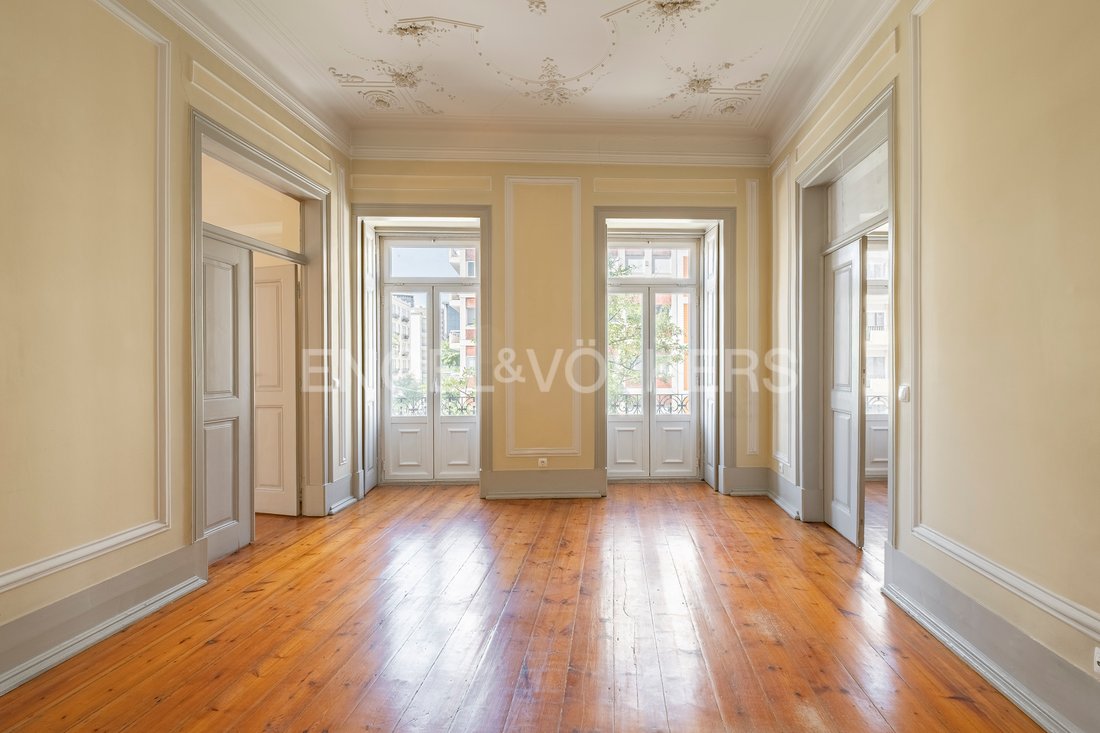 Apartment in Santo Antonio, Lisbon, Portugal 2 - 16251238