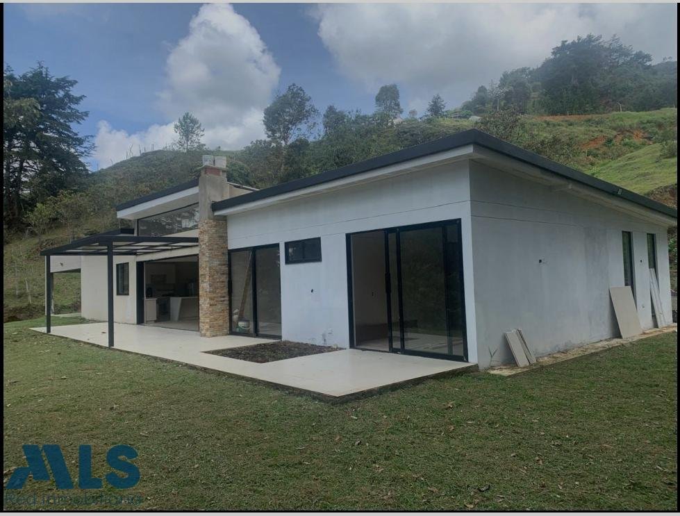 Finca in Rionegro, Rionegro, Colombia 1 - 16249275