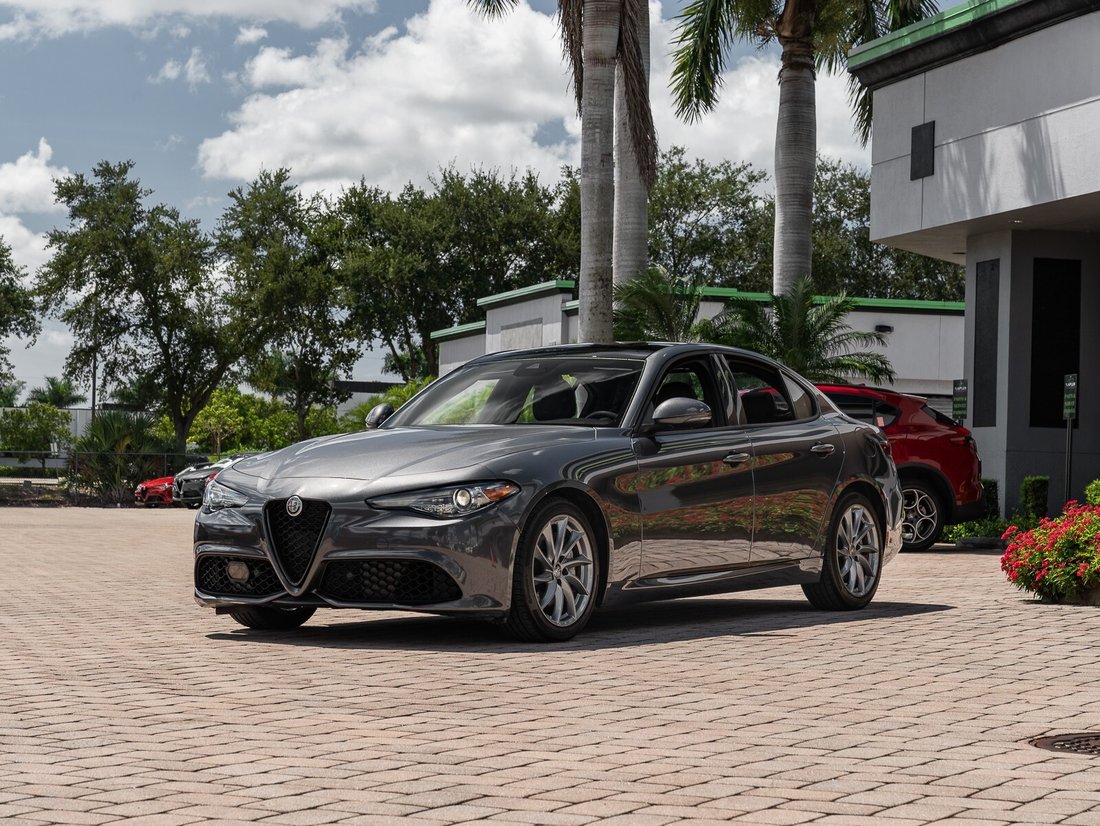 Sedan in Naples, FL 5 - 16203228
