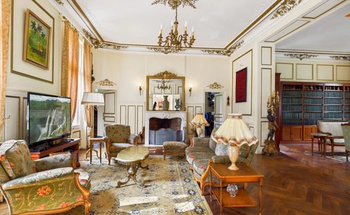 Tournon Saint Pierre Castle