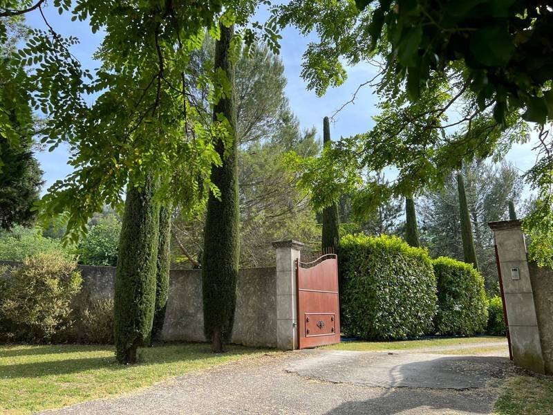 House in Oppède, Provence-Alpes-Côte d'Azur, France 1 - 16246685
