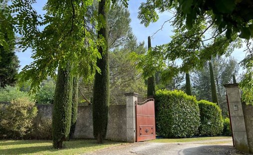 Maison à Oppède, Provence-Alpes-Côte d'Azur, France 1