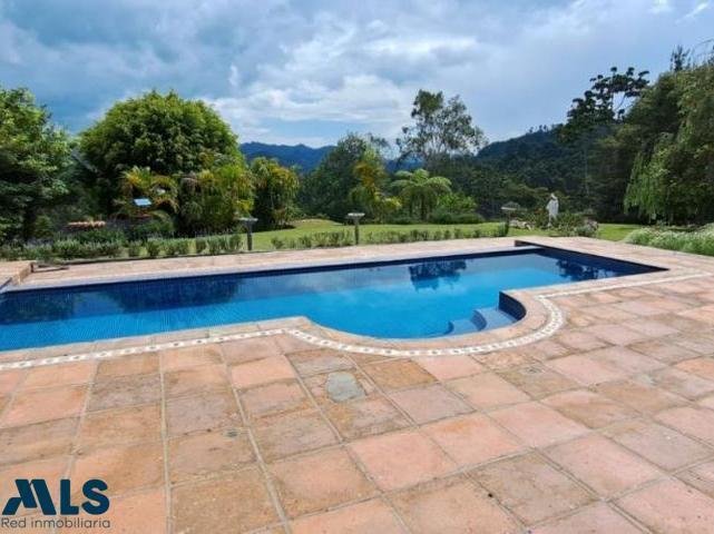 Finca in Rionegro, Antioquia, Colombia 2 - 16249329