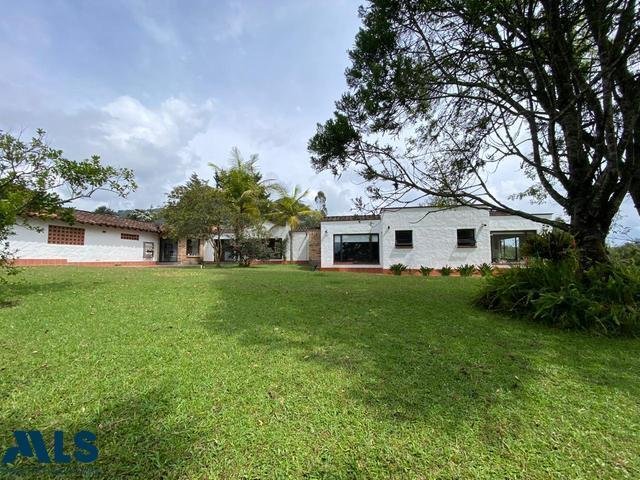 Finca in Rionegro, Rionegro, Colombia 1 - 16249236