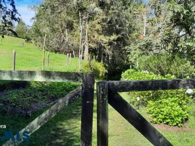 Finca in Envigado, Envigado, Colombia 4 - 16249172