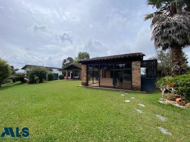 Finca in Rionegro, Rionegro, Colombia 3 - 16249236