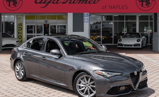 Alfa Romeo Giulia in Naples, fl 1
