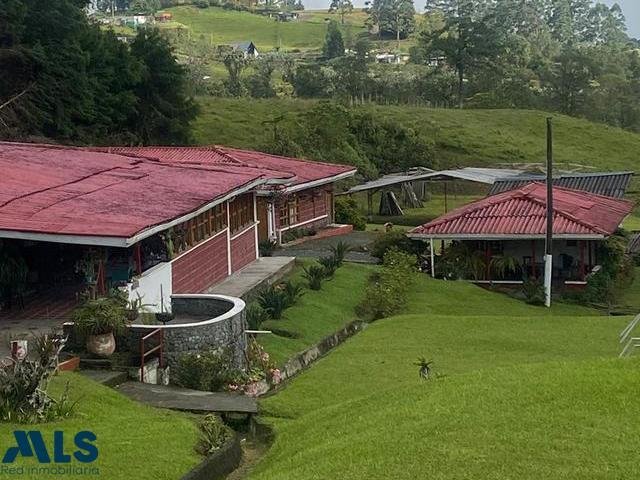 Finca a Medellín, Dipartimento di Antioquia, Colombia 1 - 16249463