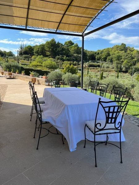 Estate in Bonnieux, Provence-Alpes-Côte d'Azur, France 4 - 16246084