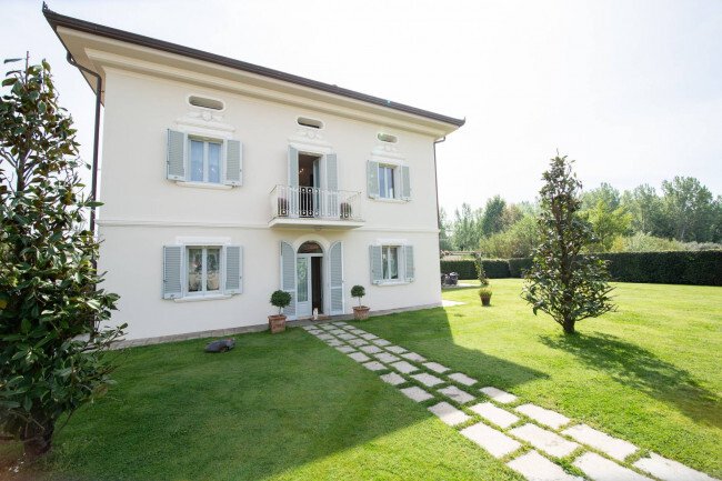 Villa in Center, Capannori, Tuscany 3 - 16250478