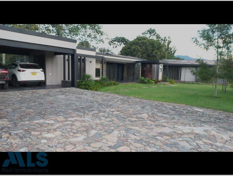 Finca in La Ceja, Retiro, Colombia 2 - 16249039