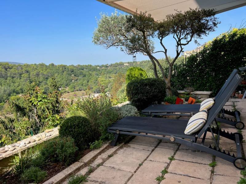 House in Ménerbes, Provence-Alpes-Côte d'Azur, France 2 - 16247606