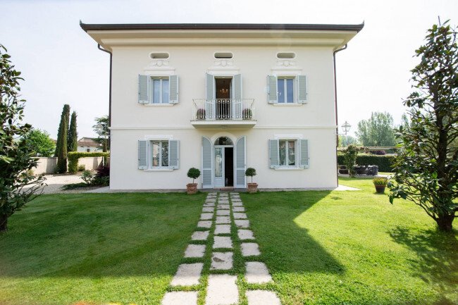 Villa in Center, Capannori, Tuscany 1 - 16250478