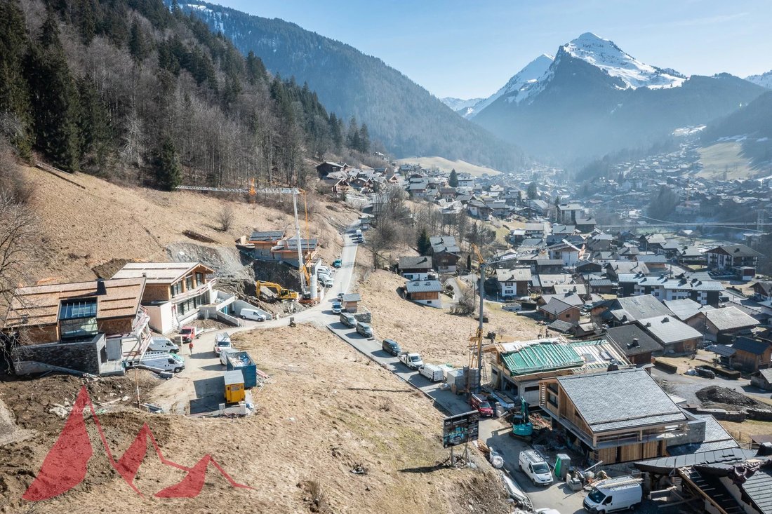 Land in Morzine, Auvergne-Rhône-Alpes, France 2 - 16252794