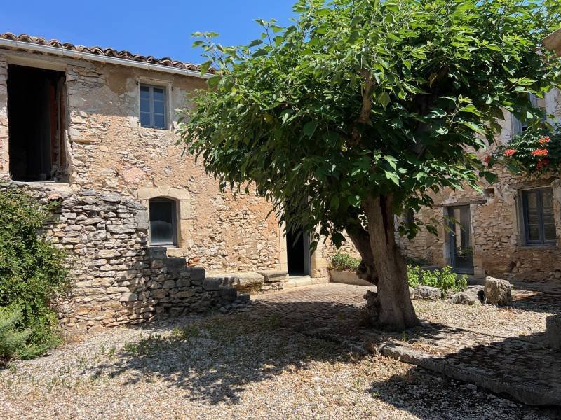House in Gordes, Provence-Alpes-Côte d'Azur, France 3 - 16246967