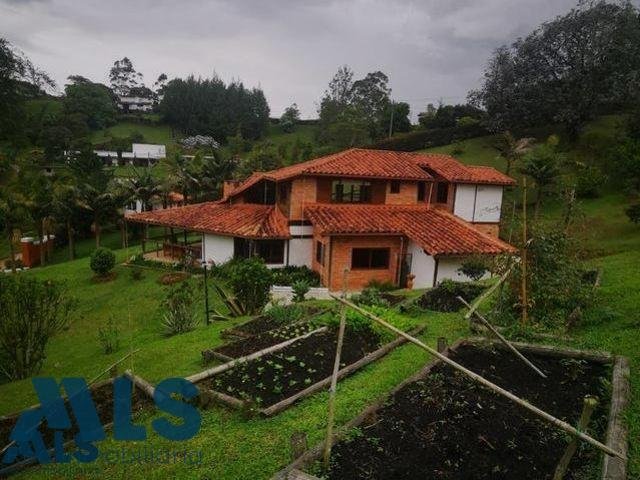 Finca in Rionegro, Antioquia, Colombia 3 - 16249452