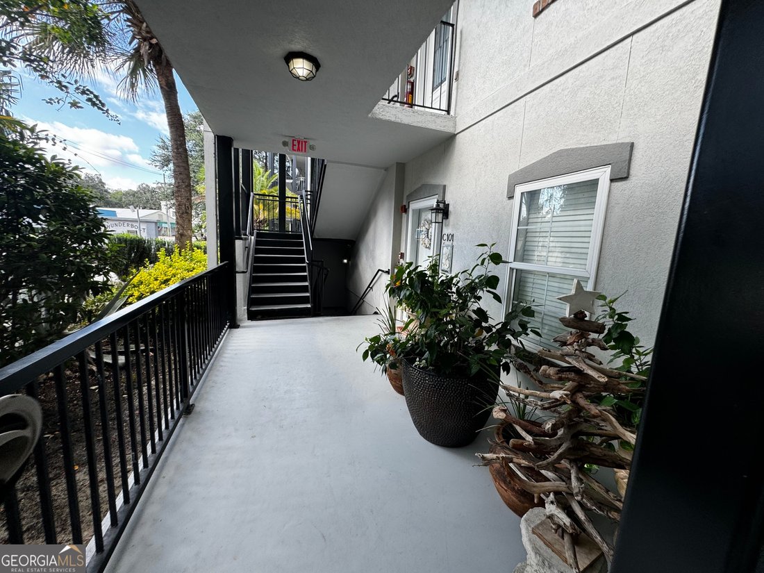 Condo in Savannah, Georgia, United States 3 - 16245489