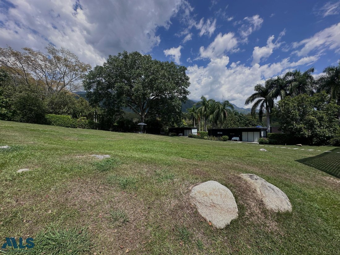 Finca in San Jerónimo, Antioquia, Colombia 4 - 16249057