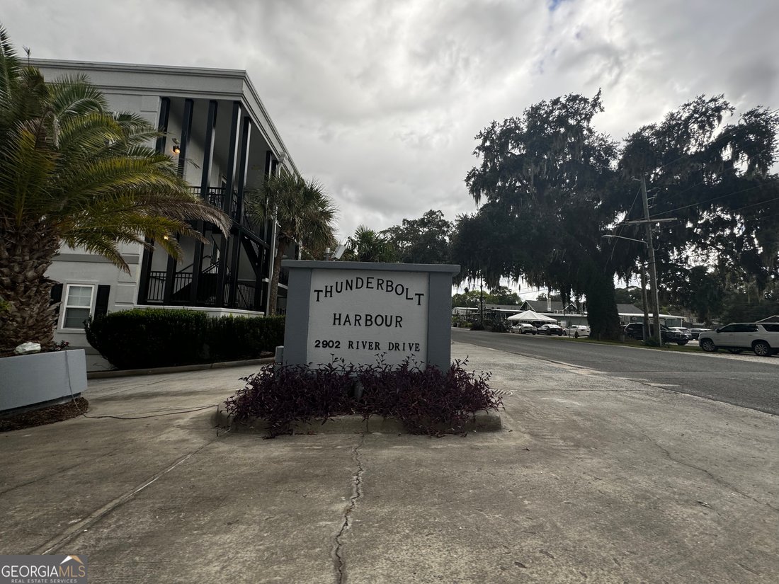 Condo in Savannah, Georgia, United States 2 - 16245489