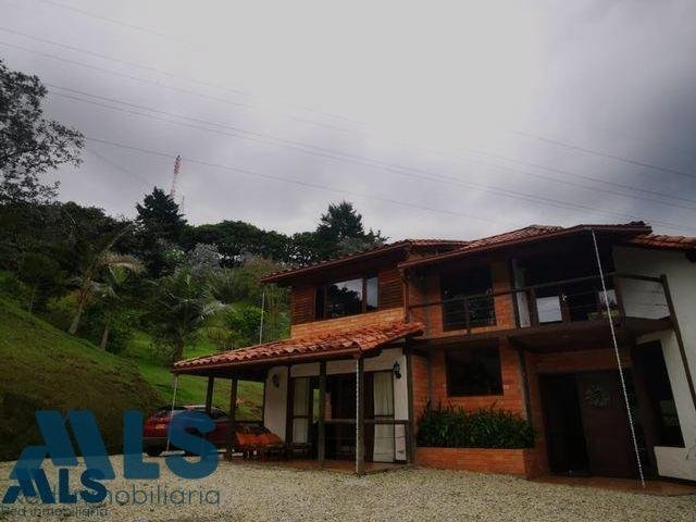 Finca in Rionegro, Antioquia, Colombia 2 - 16249452