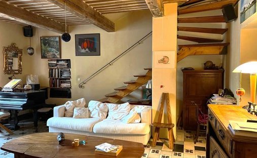 House in Goult, Provence-Alpes-Côte d'Azur, France 1