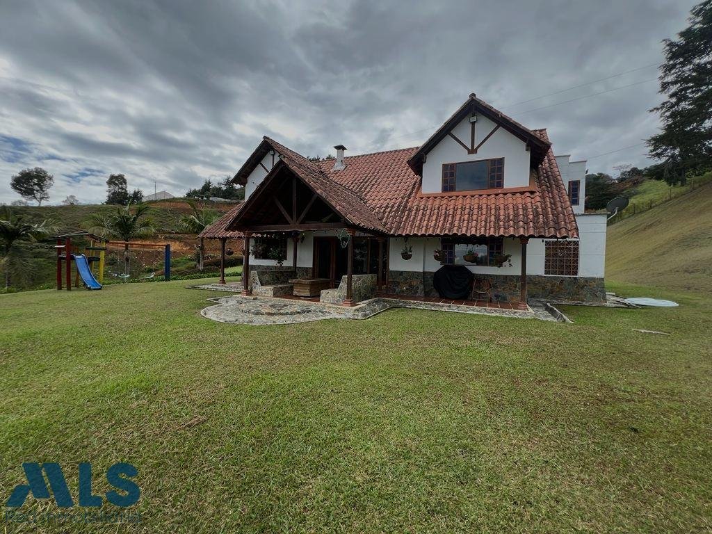 Finca in Rionegro, Rionegro, Colombia 1 - 16248745