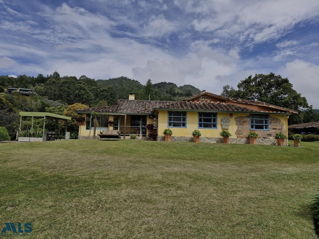 Finca in La Ceja, La Ceja, Colombia 1 - 16248930