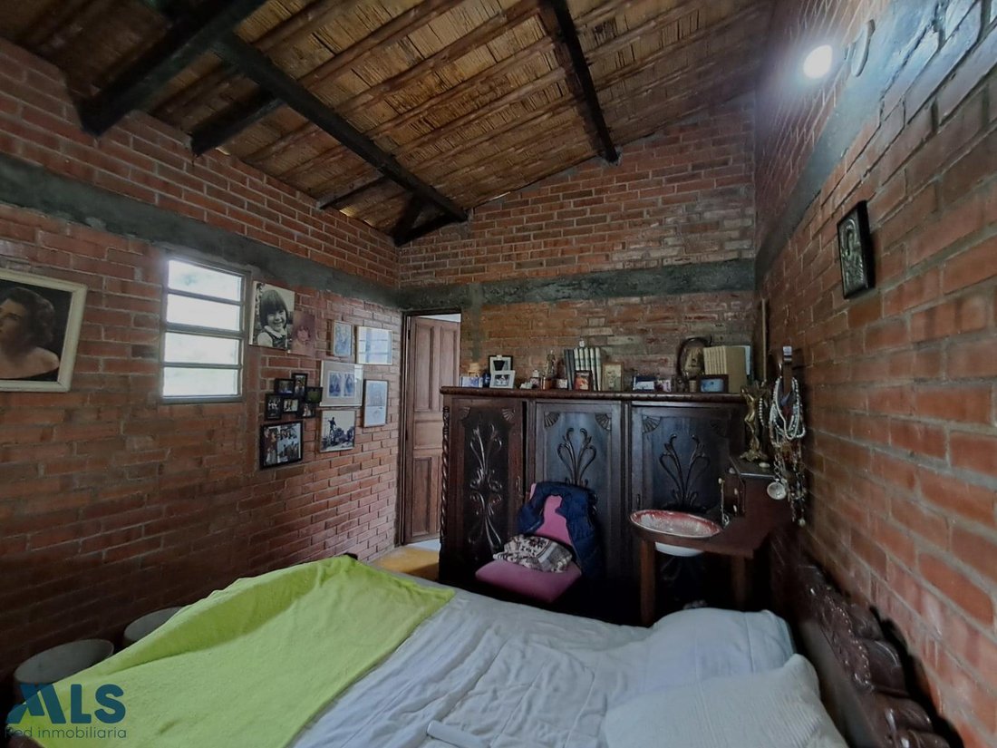 Finca in Pereira, Risaralda, Colombia 5 - 16249348