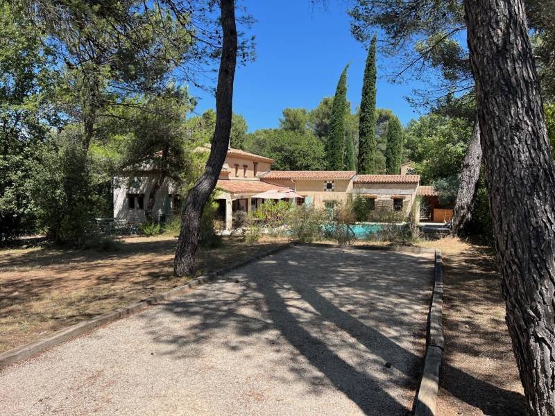 House in Ménerbes, Provence-Alpes-Côte d'Azur, France 3 - 16247657