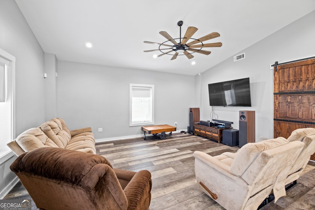 House in Elberton, Georgia, United States 5 - 16243413