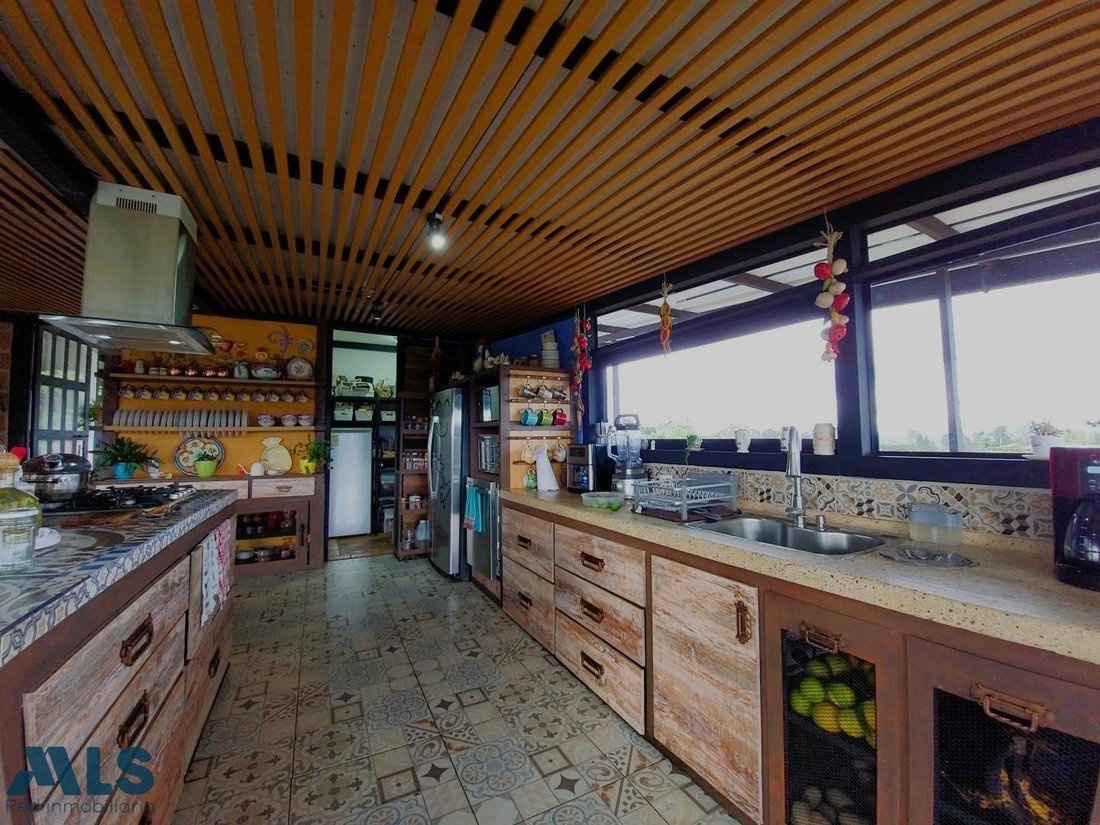 Finca in Rionegro, Antioquia, Colombia 4 - 16248998