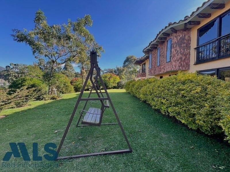 Finca in Rionegro, La Ceja, Colombia 3 - 16248688