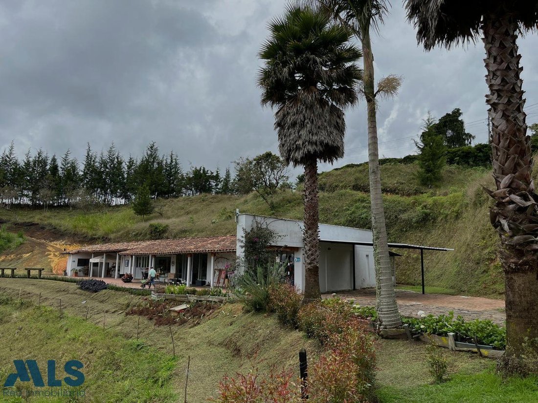 Finca in Rionegro, Antioquia, Colombia 4 - 16248851