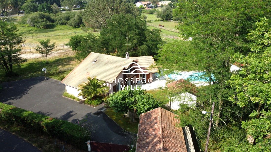 Villa in Seignosse, Nouvelle-Aquitaine, France 1 - 16248642