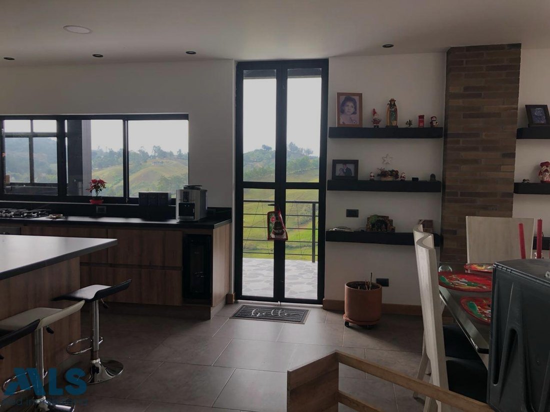 Finca in San Vicente, Rionegro, Colombia 2 - 16249142