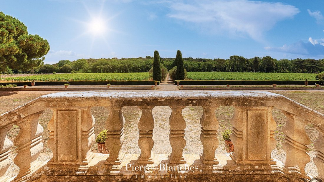 Molière’s Muse: A 160-Hectare Wine Kingdom in Pézenas’ Golden Light