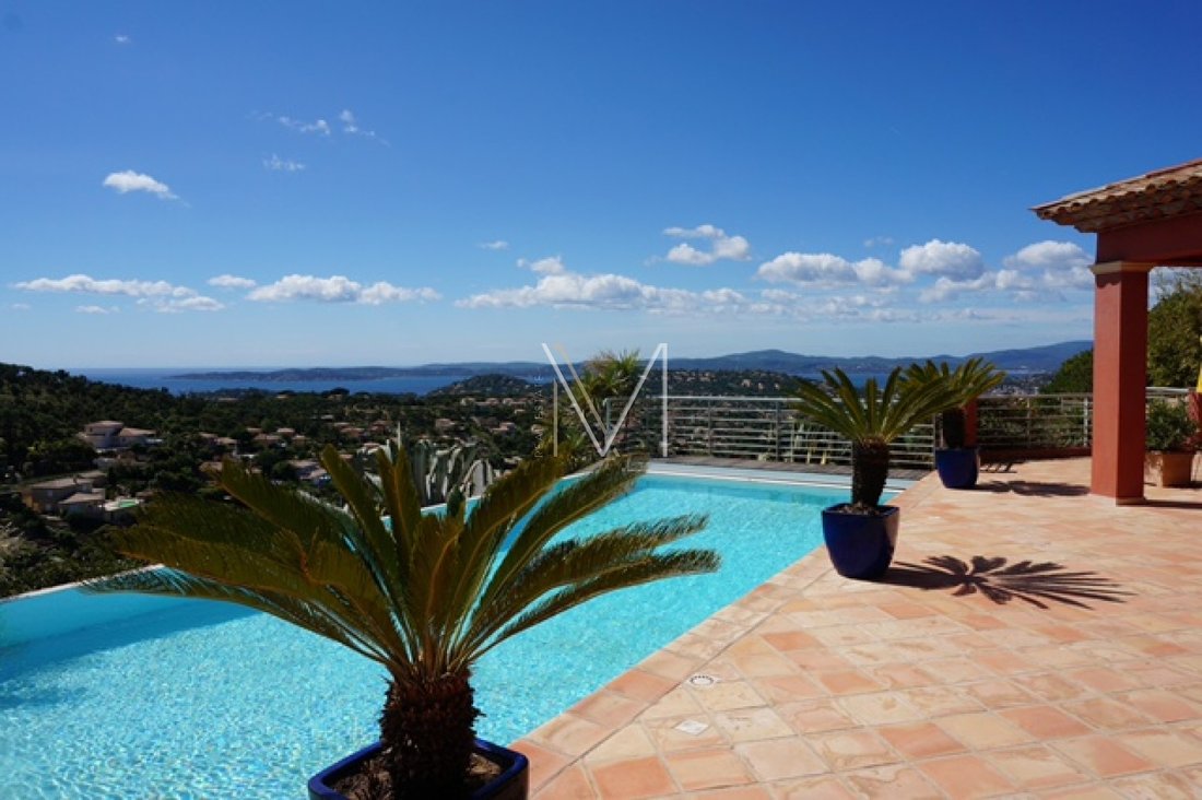 Villa in Nartelle-Noyer-Bellevue-bd des Sardinaux, Sainte-Maxime, France 2 - 16246381
