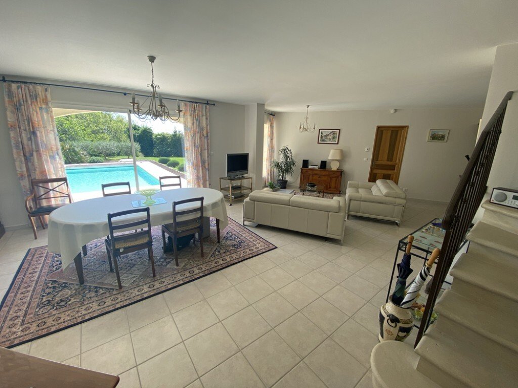 Villa in Grignan, Auvergne-Rhône-Alpes, France 5 - 16247376